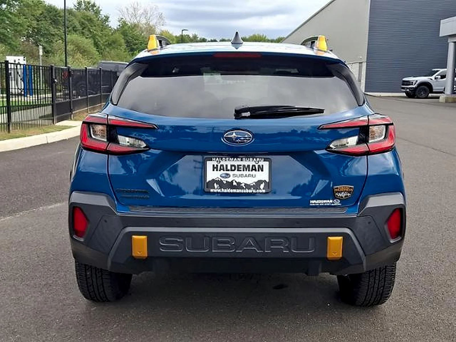 Used 2024 Geyser Blue Pearl Subaru Wilderness image 6