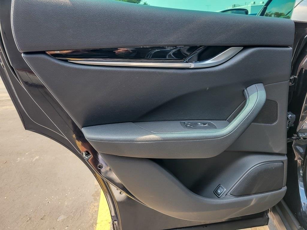 2022 MASERATI LEVANTE - Image 18