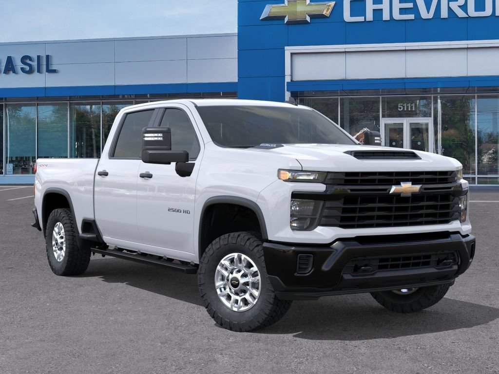 New 2026 Summit White Chevrolet WT image 7