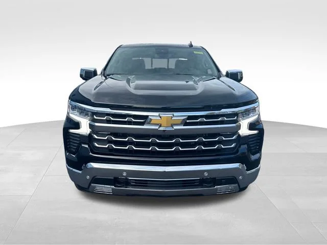 2026 Chevrolet Silverado 1500 LTZ - Photo 8