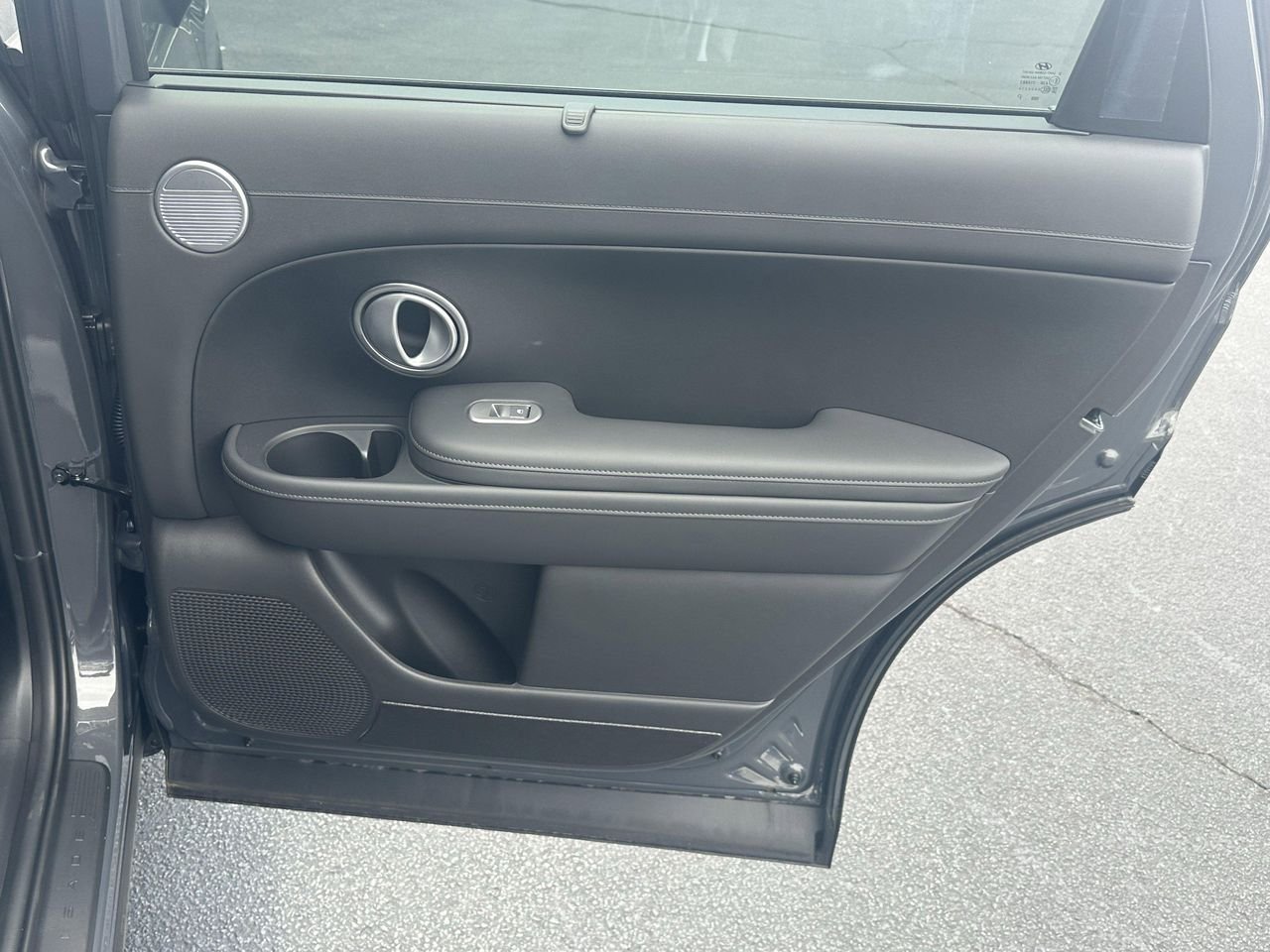 New 2026 Ecotronic Gray Pearl Hyundai SEL Premium 7P image 15