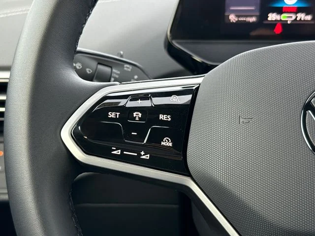 New 2026 Deep Black Pearl Volkswagen Pro image 35