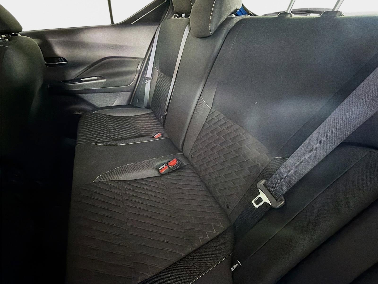 Used 2021 Electric Blue/Super Black Nissan SV image 19
