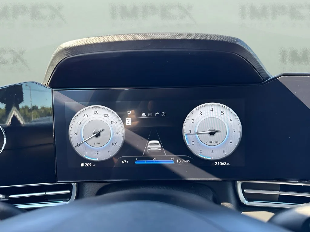 Used 2024 Gray Hyundai SEL image 20
