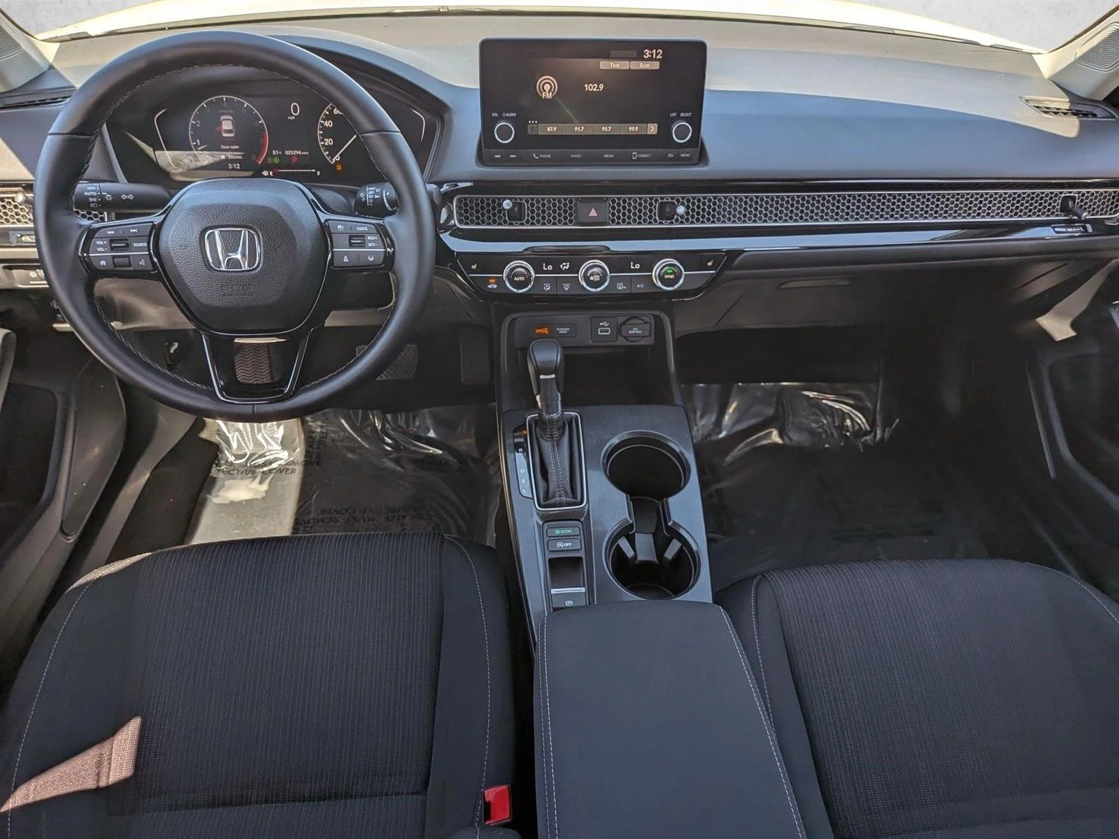 Used 2023 Platinum White Pearl Honda EX image 17