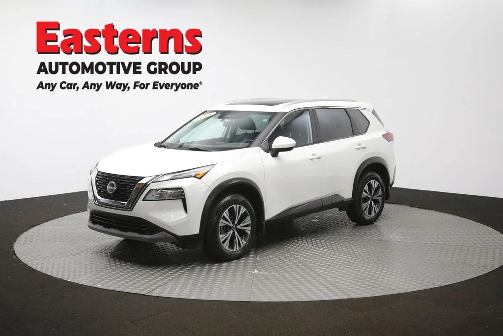 Used 2023 White Nissan SV image 56