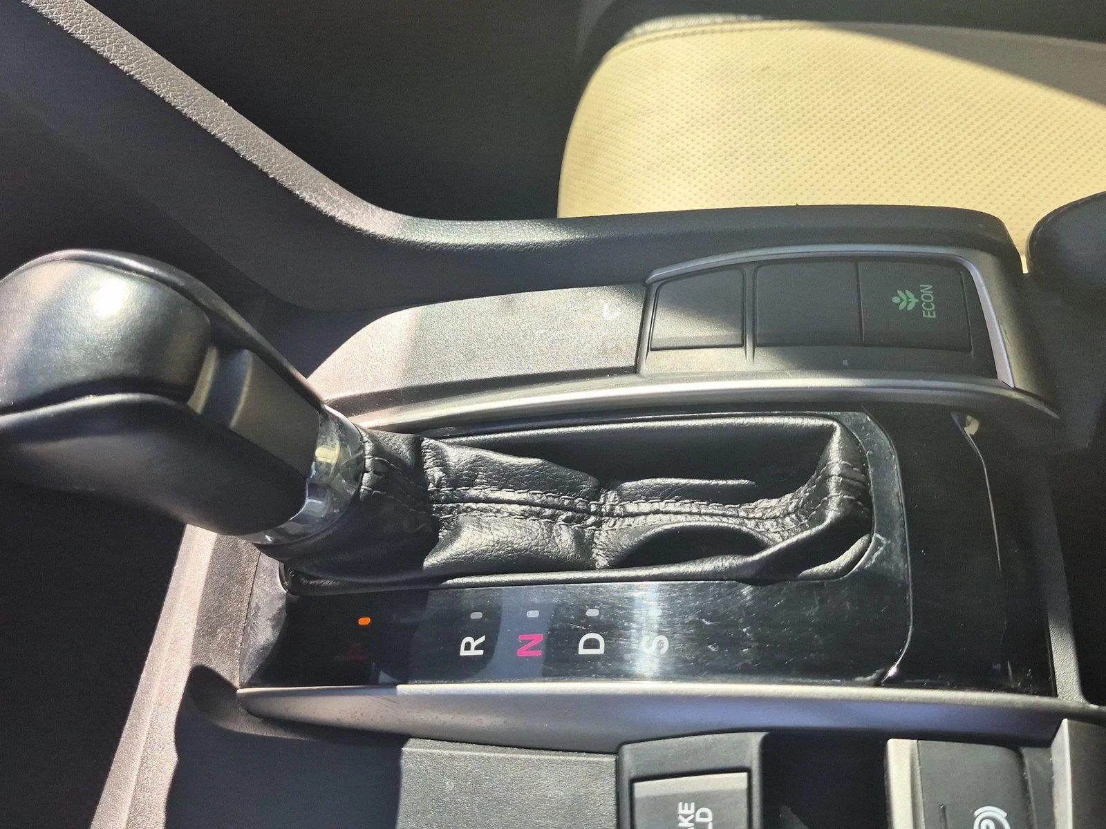 Used 2019 Sonic Gray Pearl Honda Sport Touring image 28