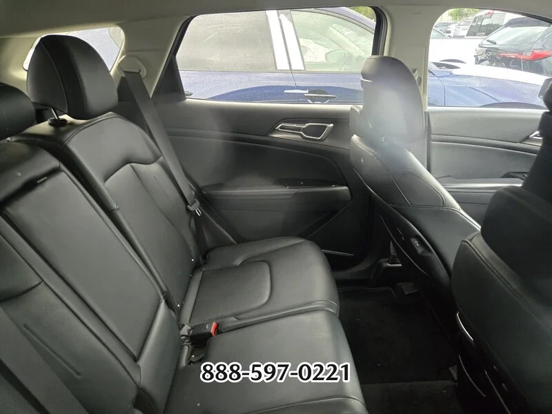 Used 2023 Gray KIA EX image 7
