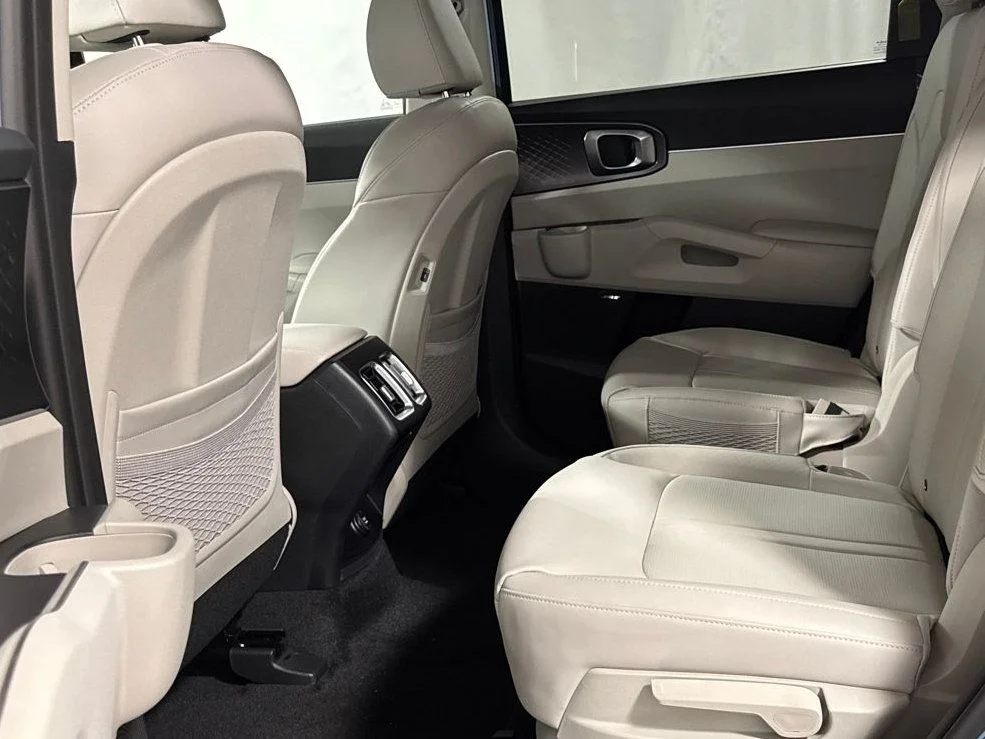 New 2026 Aurora Black Kia EX image 19