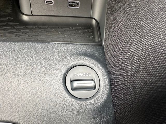 2025 Nissan Z Sport - Photo 18