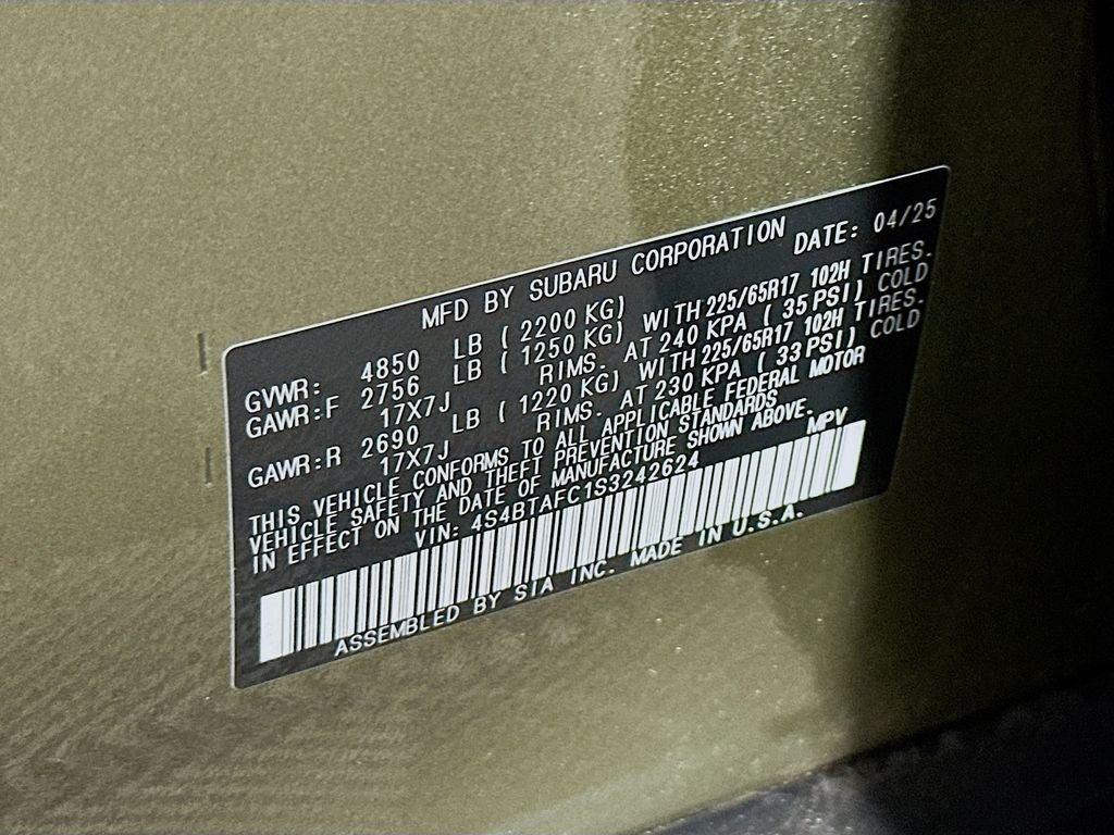 Used 2025 Autumn Green Metallic Subaru Premium image 34