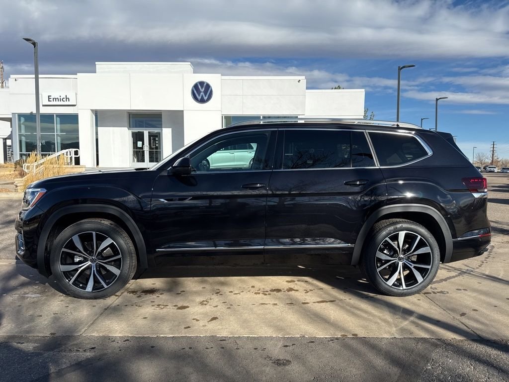 New 2026 Deep Black Pearl Volkswagen 2.0T SEL Premium R-Line image 2