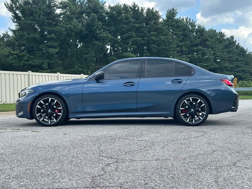 Used 2025 Blue BMW 330i xDrive image 4