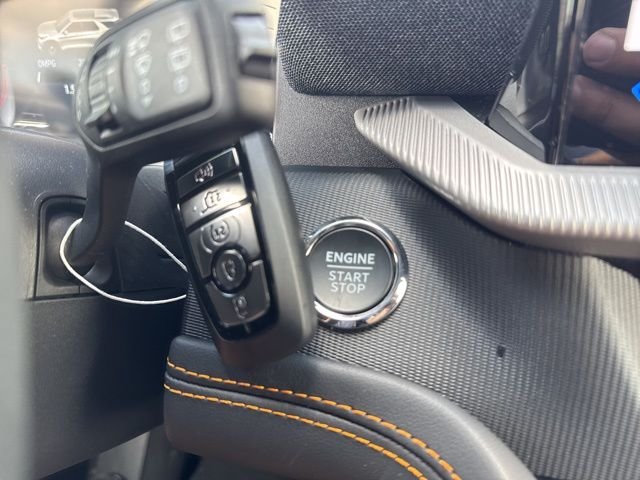 New 2026 Star White Metallic Tri-Coat Ford Tremor® image 55