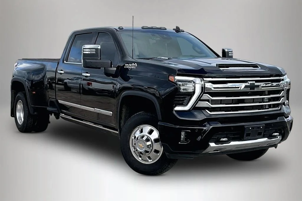 Used 2024 Black Chevrolet High Country DRW image 1