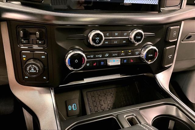 Used 2023 Agate Black Metallic Ford Limited image 32