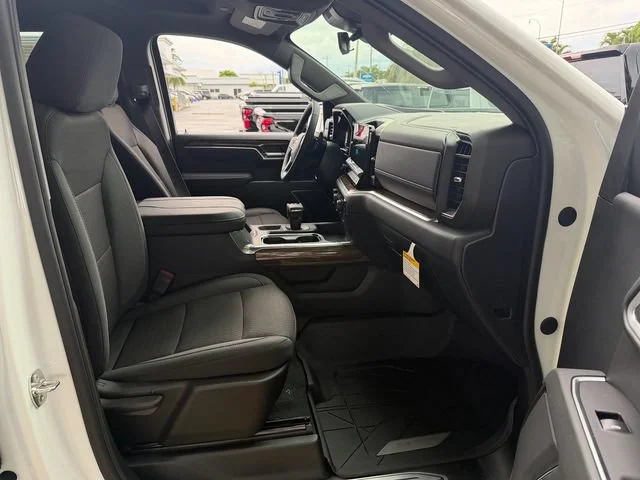 New 2026 Summit White Chevrolet LT image 6