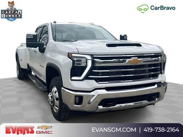 2025 Chevrolet Silverado HD LTZ 4WD Crew Cab Long Box DRW's photo