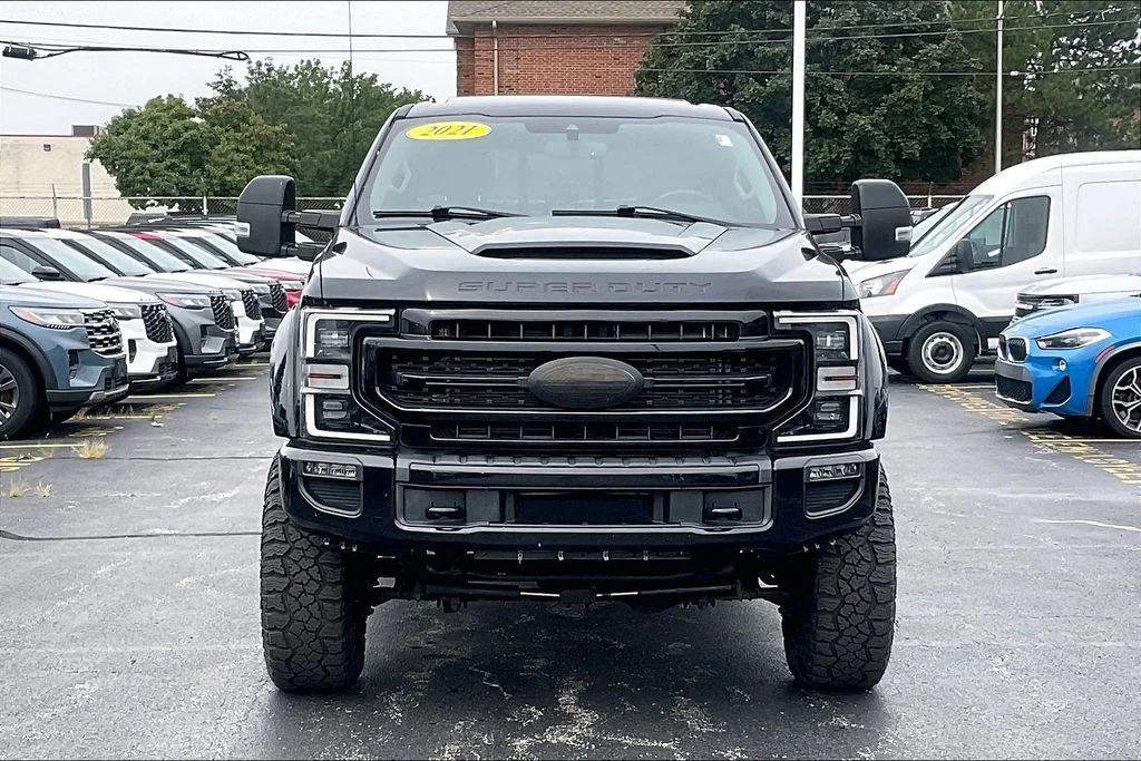 Used 2021 Black Ford Lariat image 2
