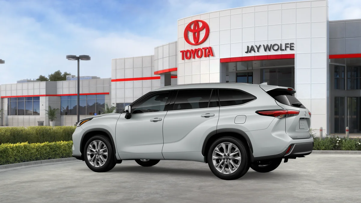 New 2026 Wind Chill Pearl Toyota Limited image 5