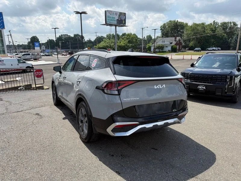 Used 2023 Gray Kia SX image 6