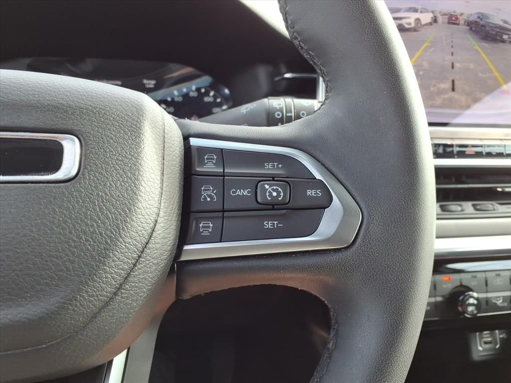 Certified Used 2024 Silver Jeep Limited image 20