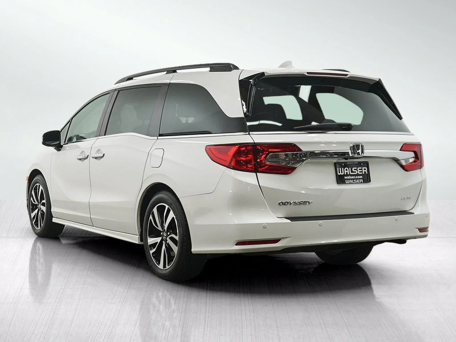 Used 2020 White Honda Elite Auto image 3