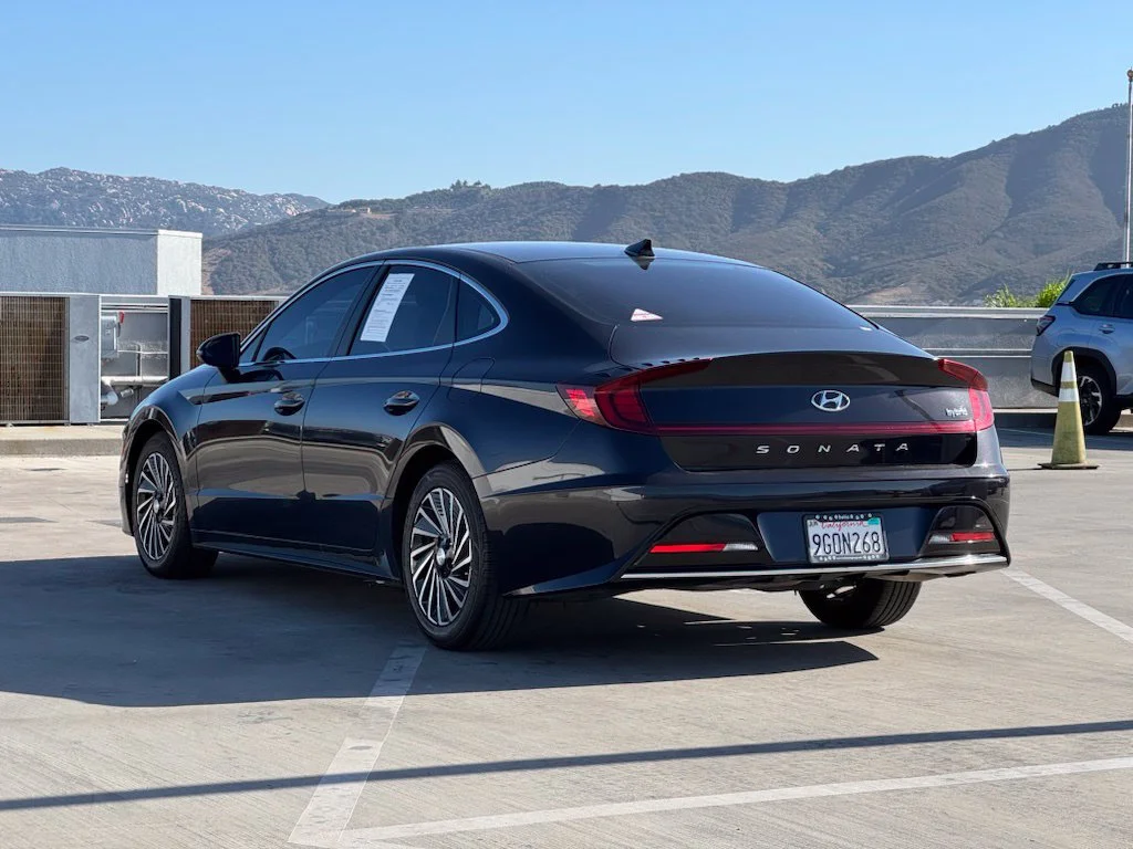 Used 2023 Blue Hyundai SEL image 31