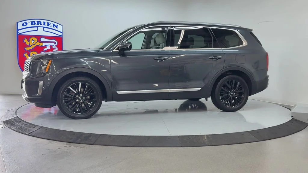Used 2022 Grey Kia SX image 8