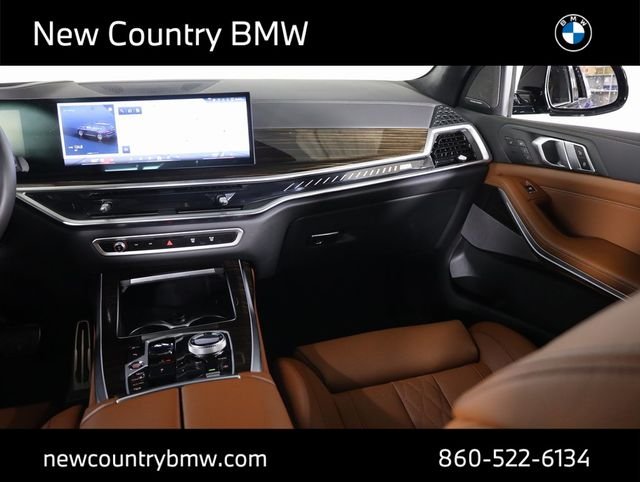 2026 BMW X7 M60i - Photo 31