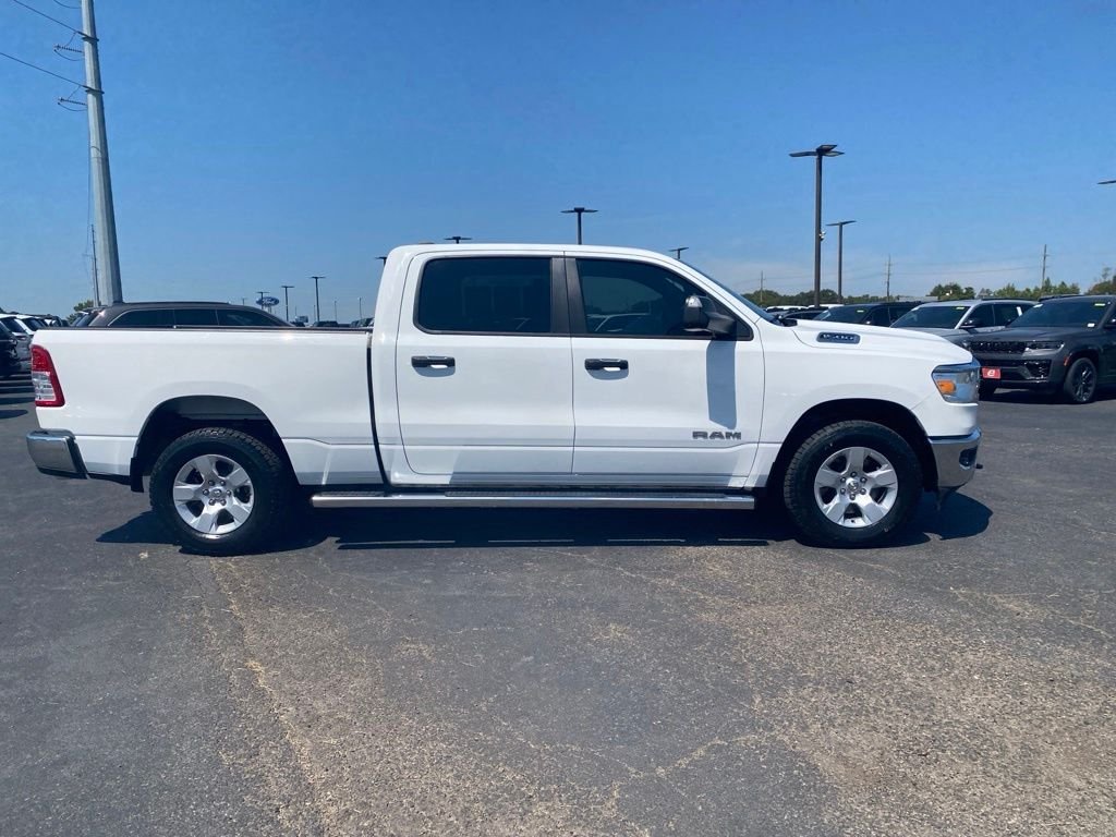 Used 2023 White Ram Big Horn/Lone Star image 9