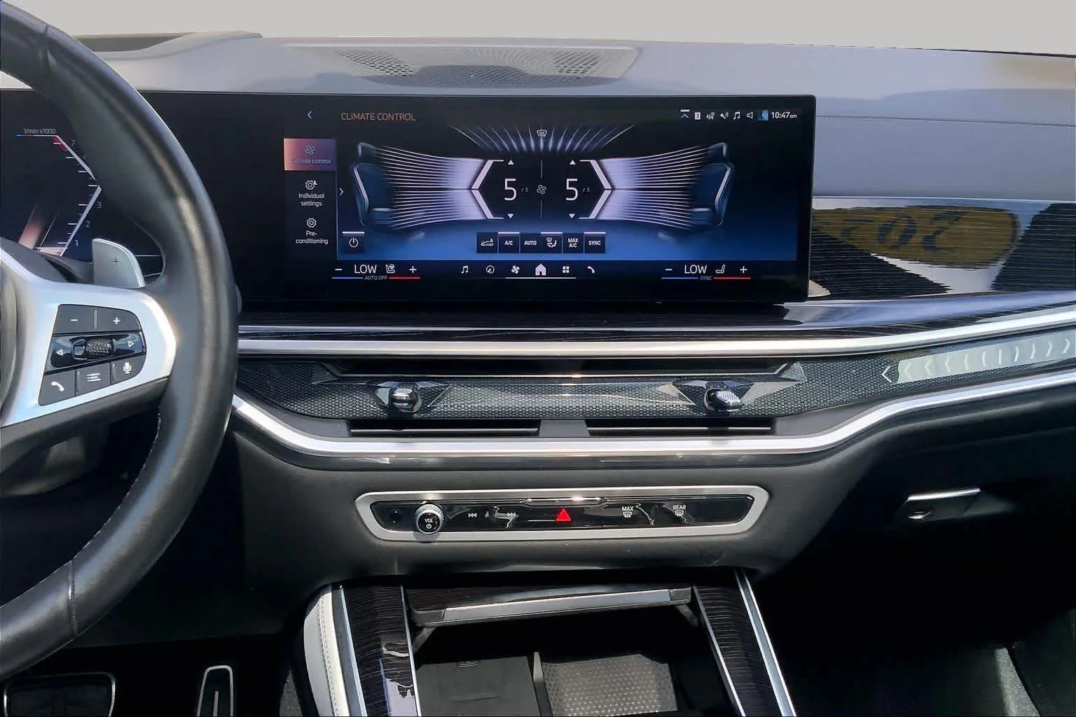Used 2024 Gray Metallic BMW xDrive40i image 7