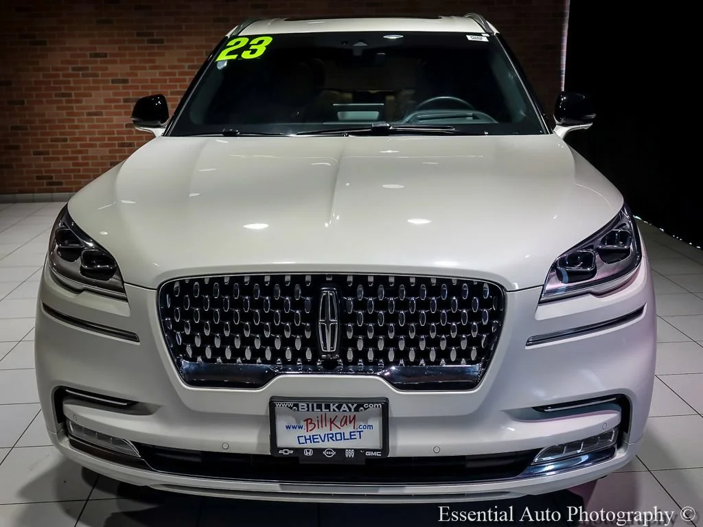 Used 2023 White Lincoln Black Label image 5