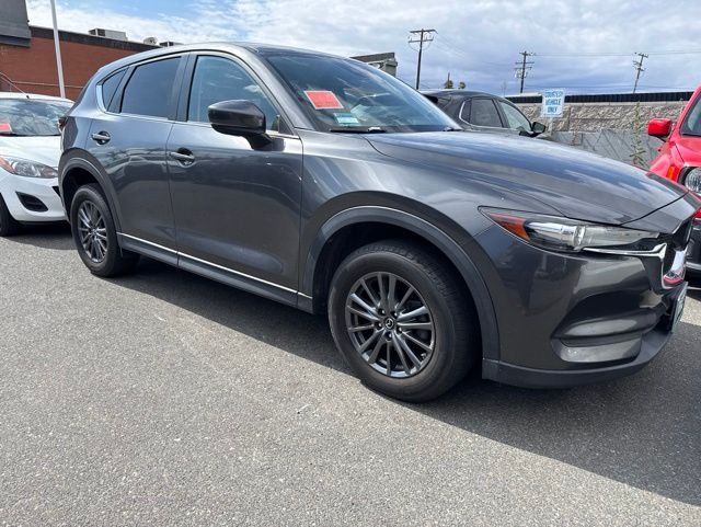 2019 Mazda CX-5 Touring Auto's photo