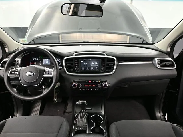 2019 Kia Sorento LX - Photo 22