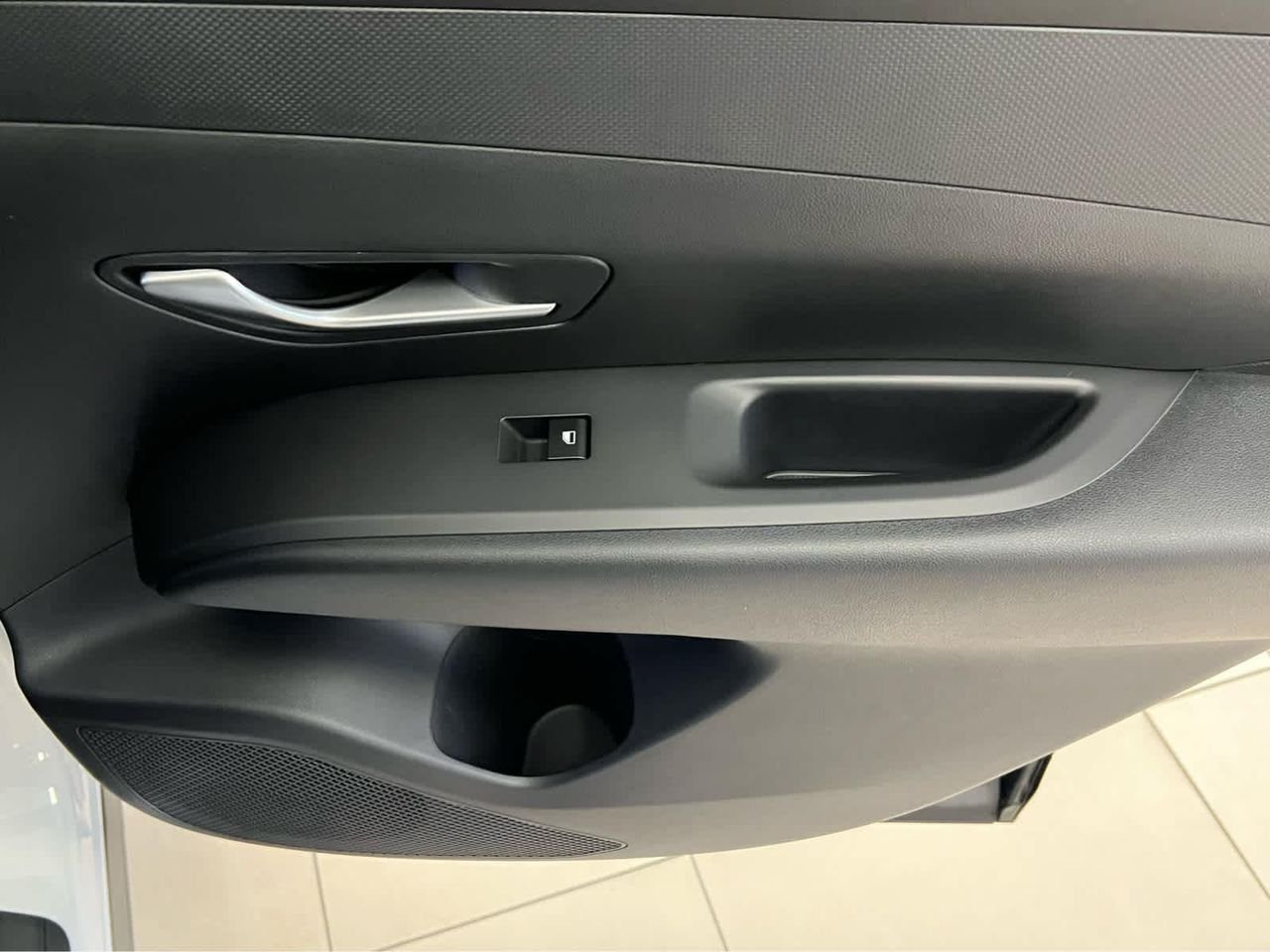 New 2026 Creamy White Pearl Hyundai SEL image 21