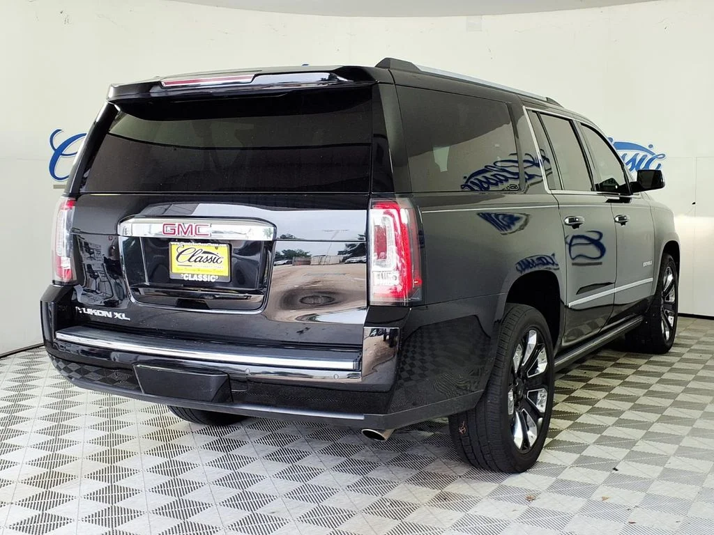Used 2020 Black GMC Denali image 6