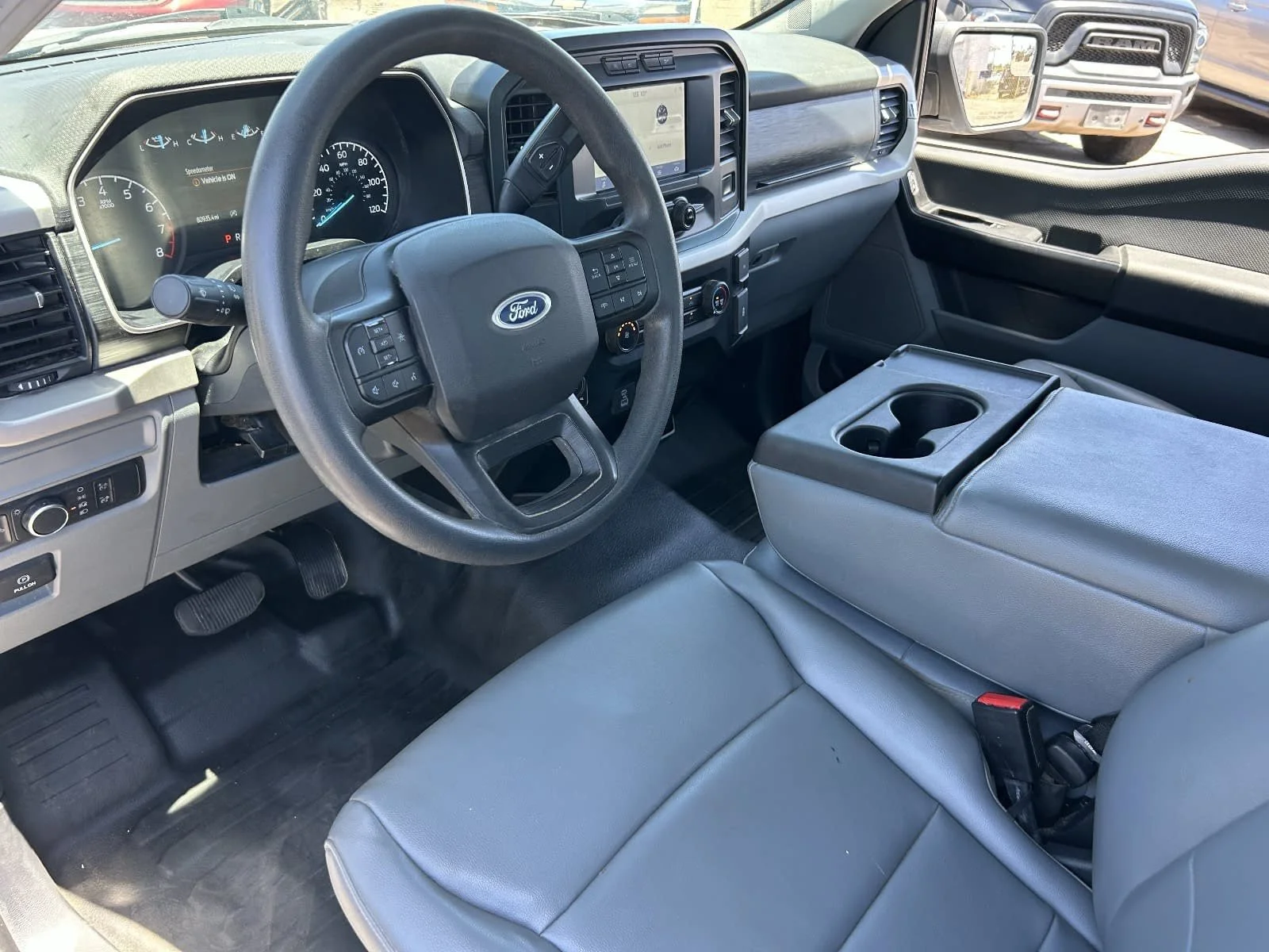Used 2021 Oxford White Ford XL image 18