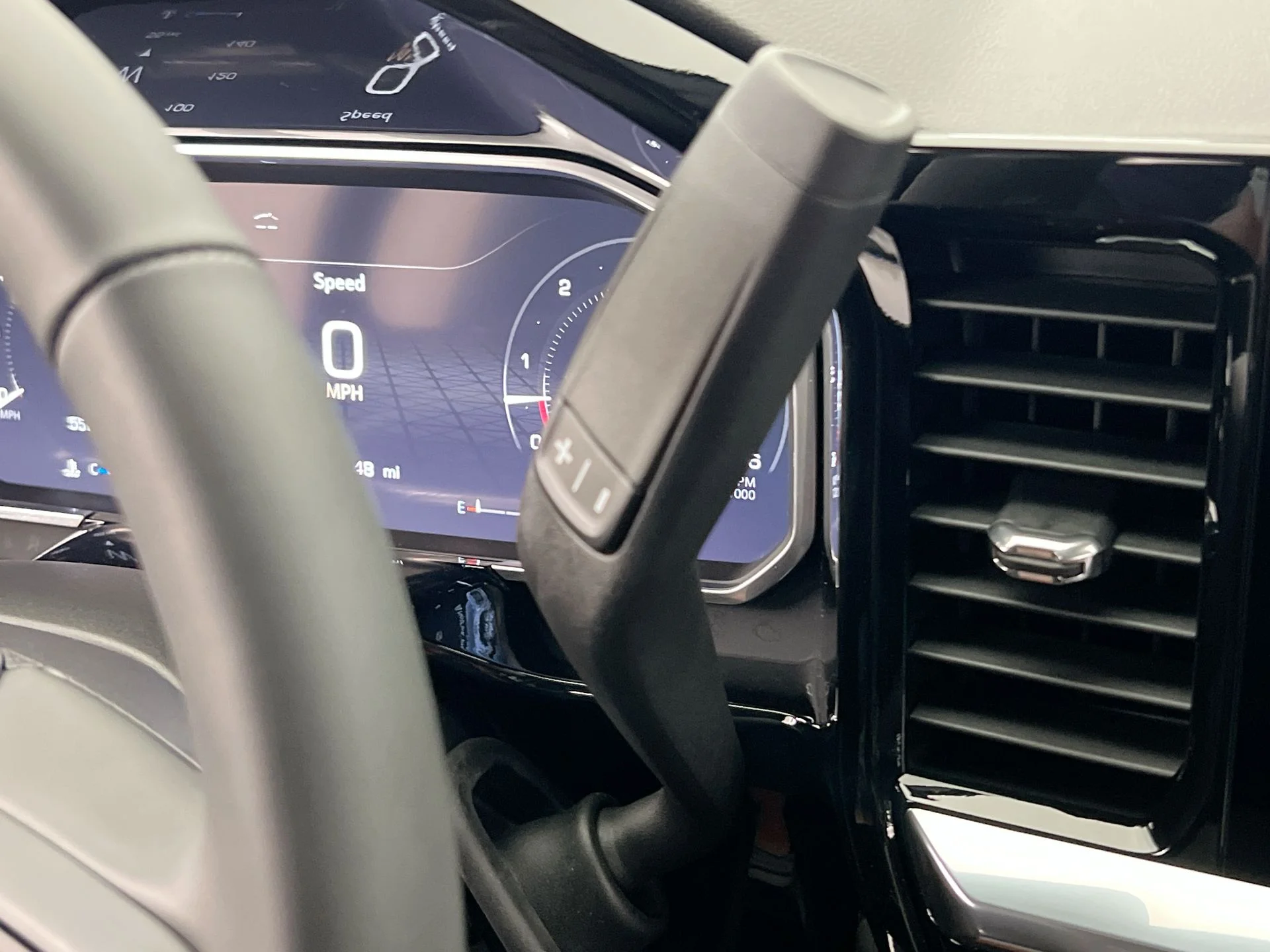 New 2026 Summit White GMC SLE image 73