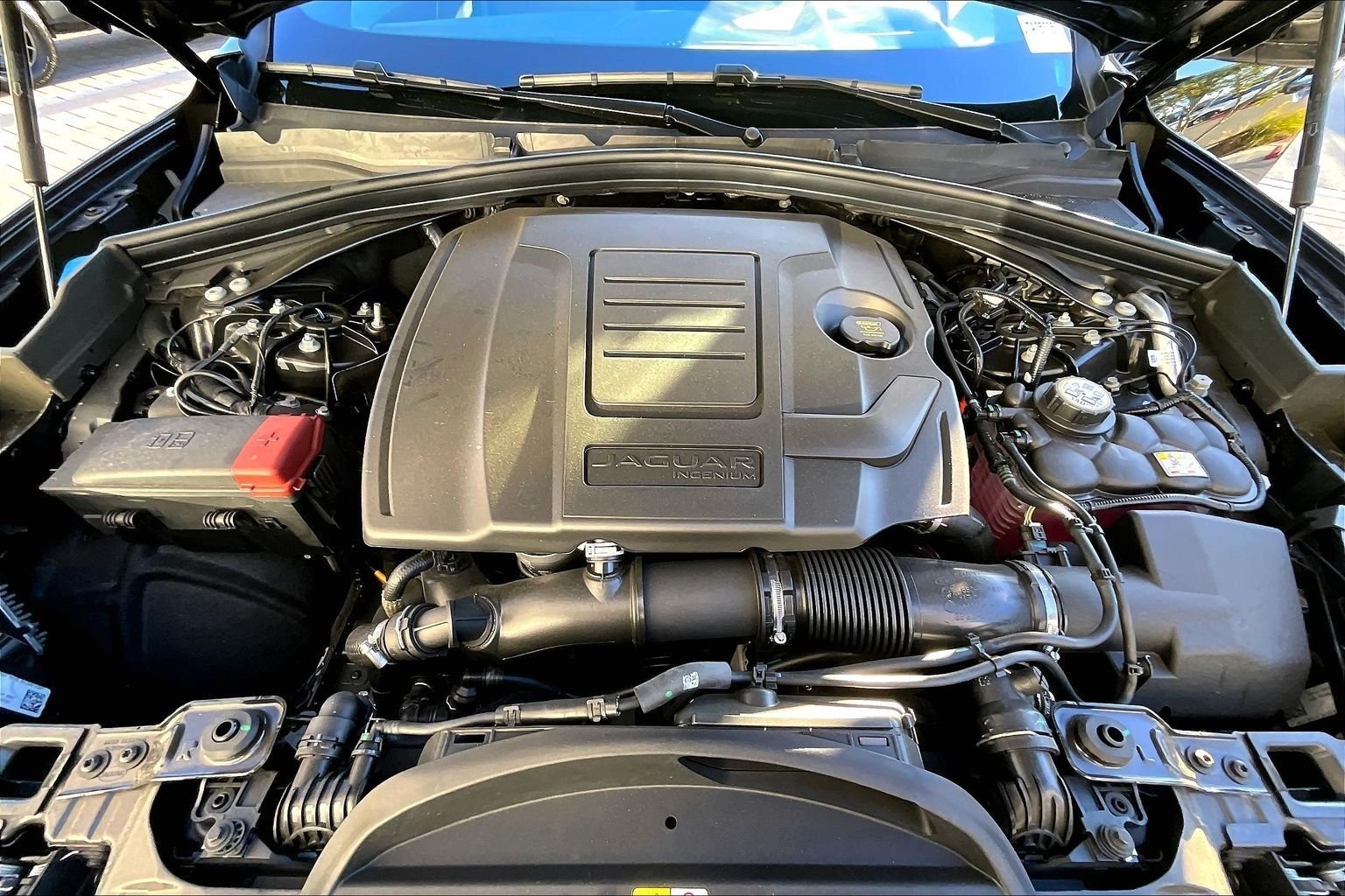 2026 Jaguar F-Pace R-Dynamic S - Photo 11