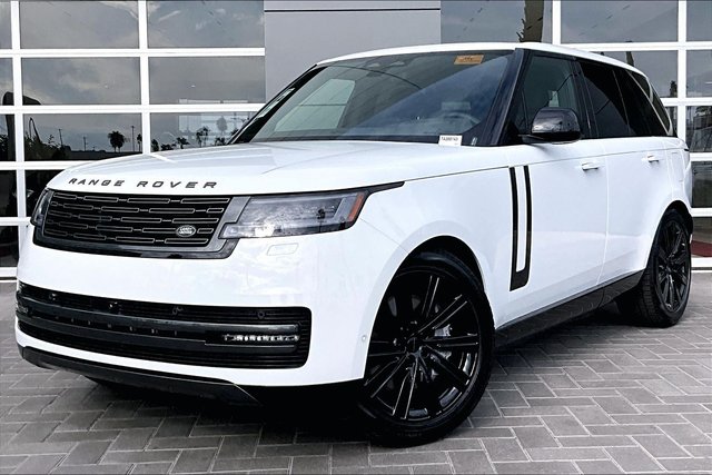 2026 Land Rover Range Rover Plug-In Hybrid SE