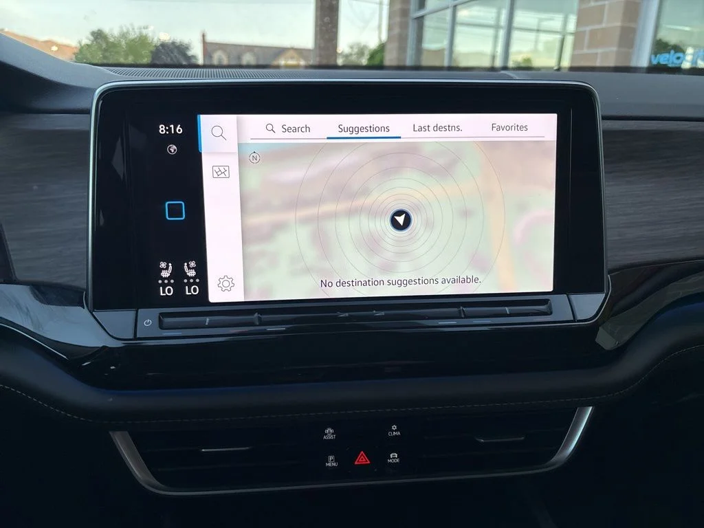 Used 2025 Gray Volkswagen 2.0T SEL image 16