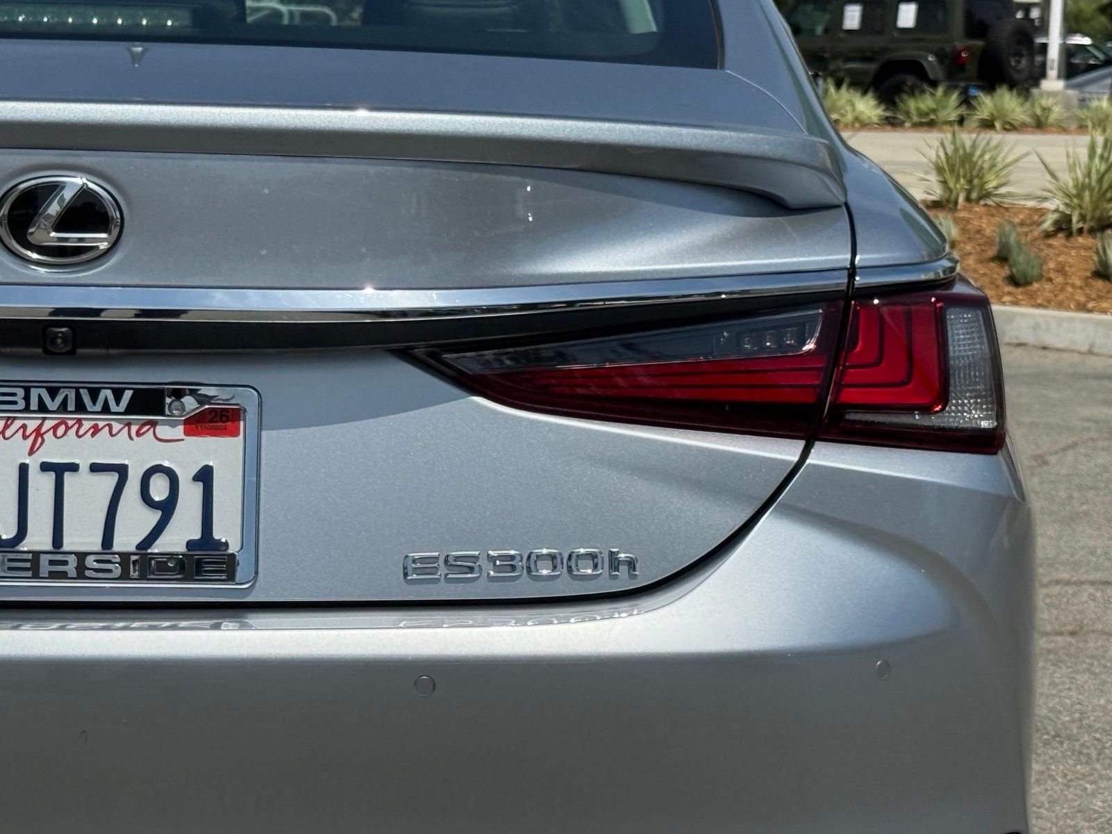 Used 2025 Silver Lexus 300h image 14