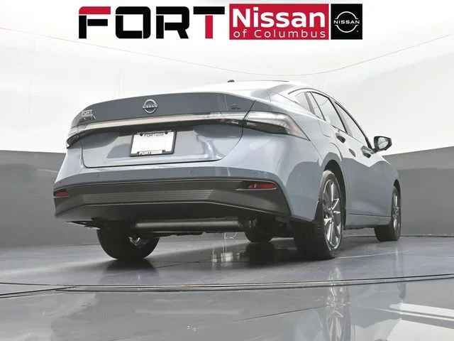New 2026 Gray Nissan SL image 38