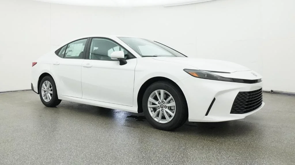 New 2026 Ice Cap Toyota LE image 11