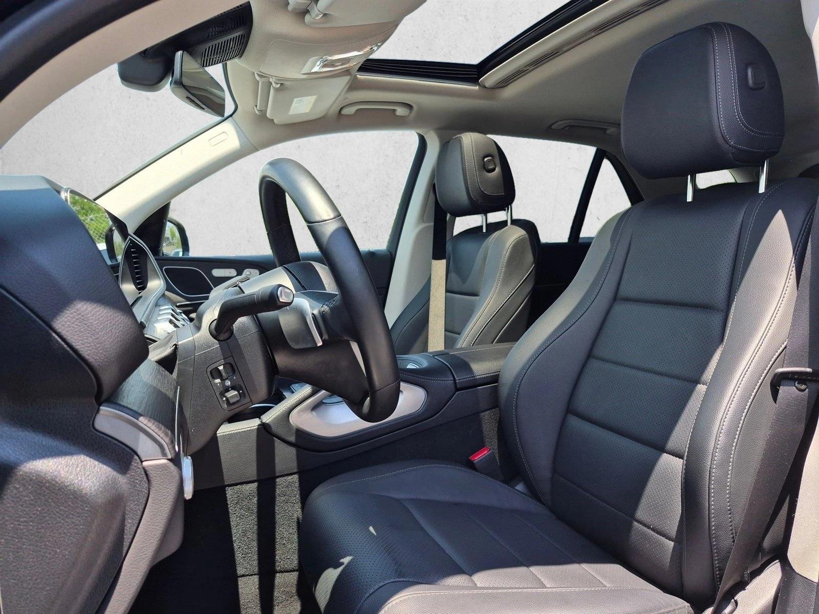 Used 2024 Black Mercedes-Benz GLE 350 image 17