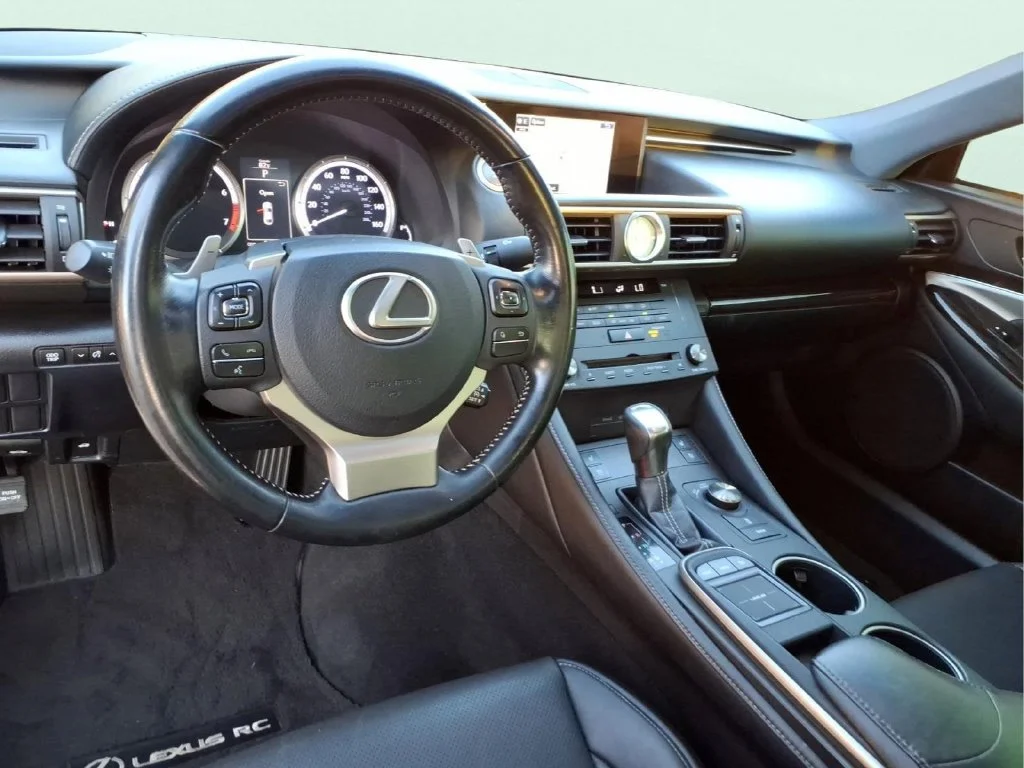 Used 2017 White Lexus 300 image 15