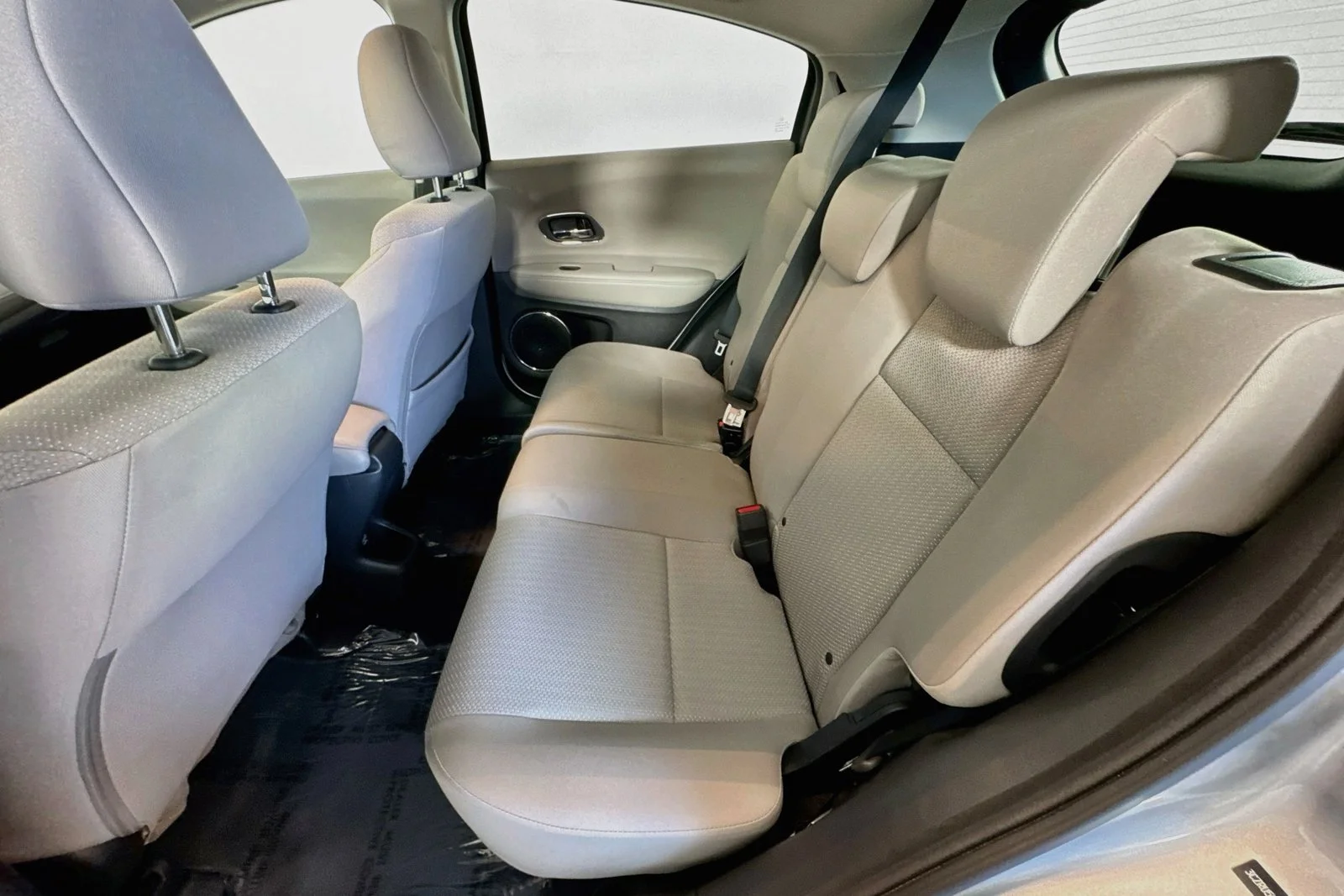 Used 2018 Lunar Silver Metallic Honda EX image 22