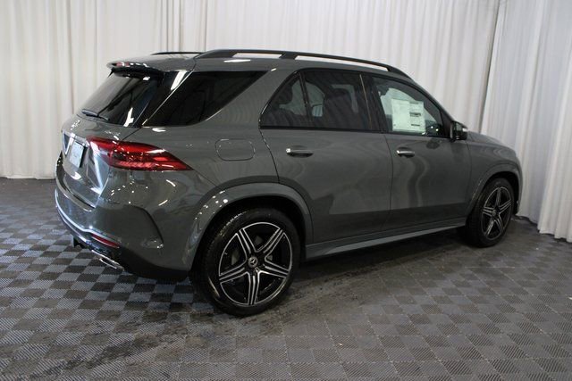 New 2026 MANUFAKTUR Silicon Grey Mercedes-Benz GLE 450 image 42