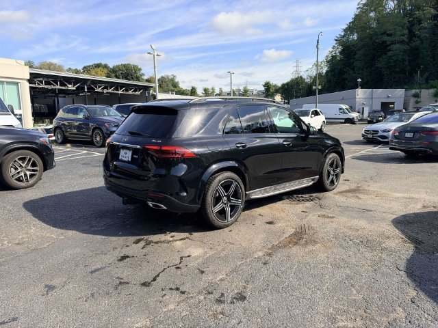 Used 2025 Black Mercedes-Benz GLE 450 image 3